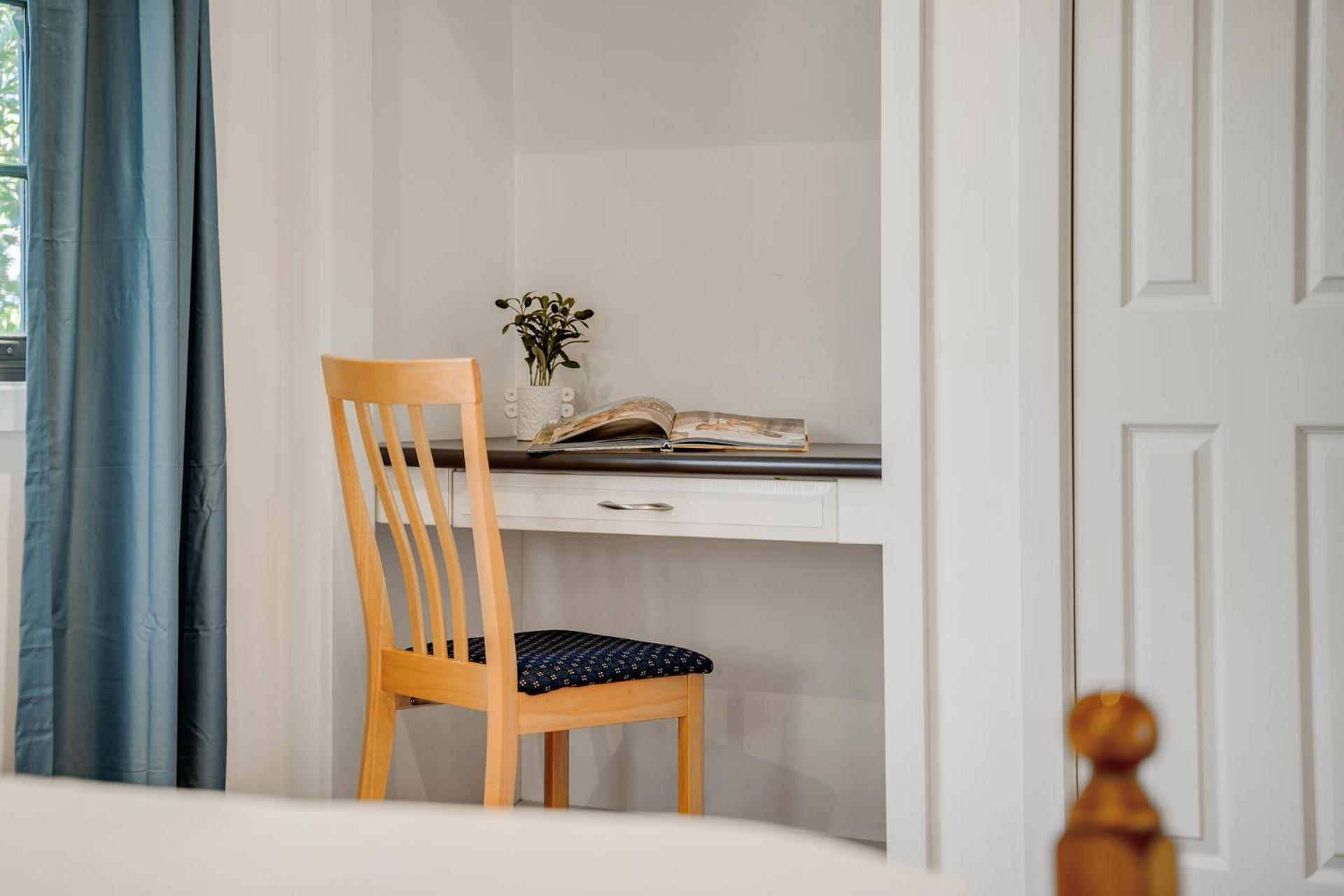 Whispering Pines Cottages Wentworth Falls Rum bild