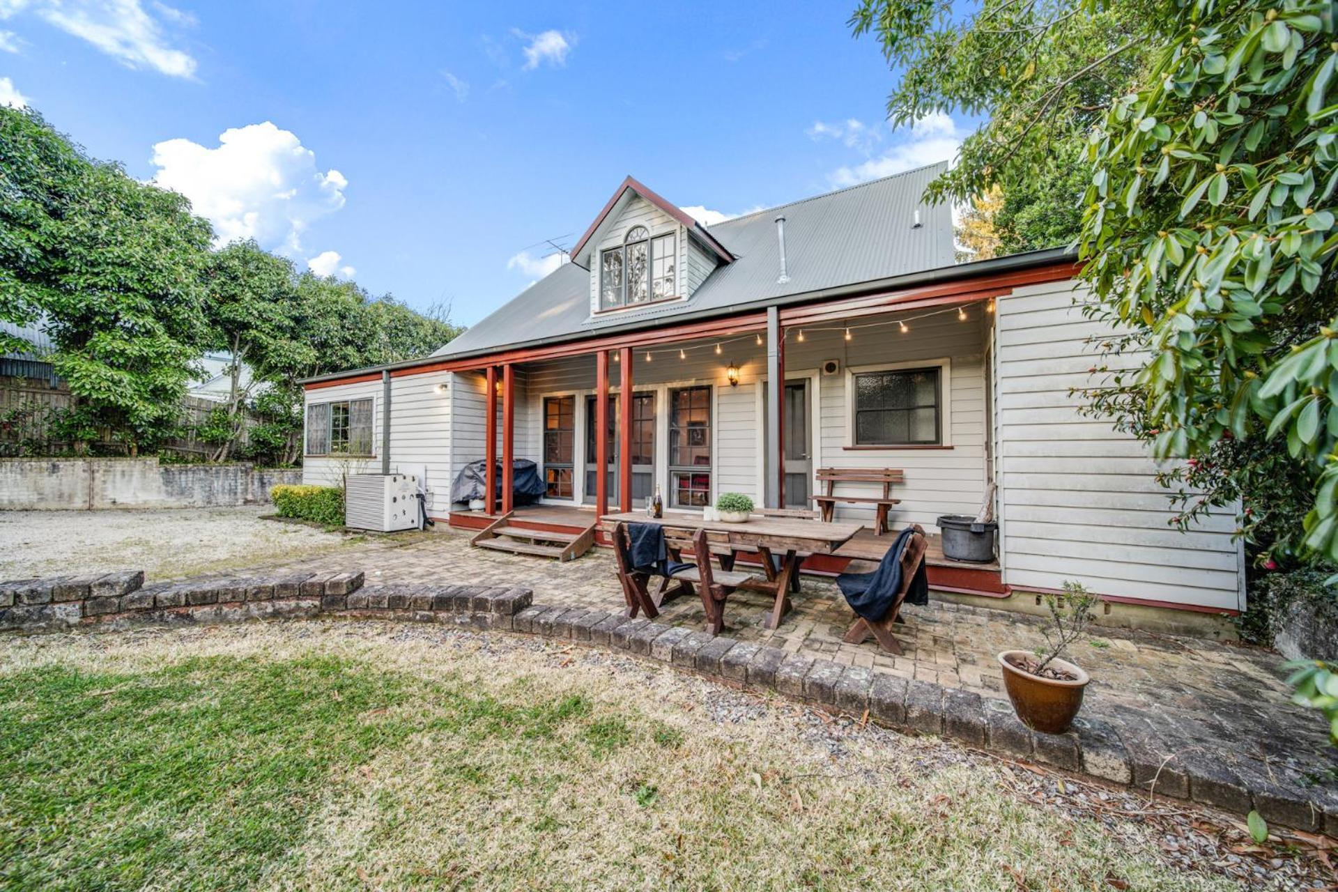 Whispering Pines Cottages Wentworth Falls Rum bild