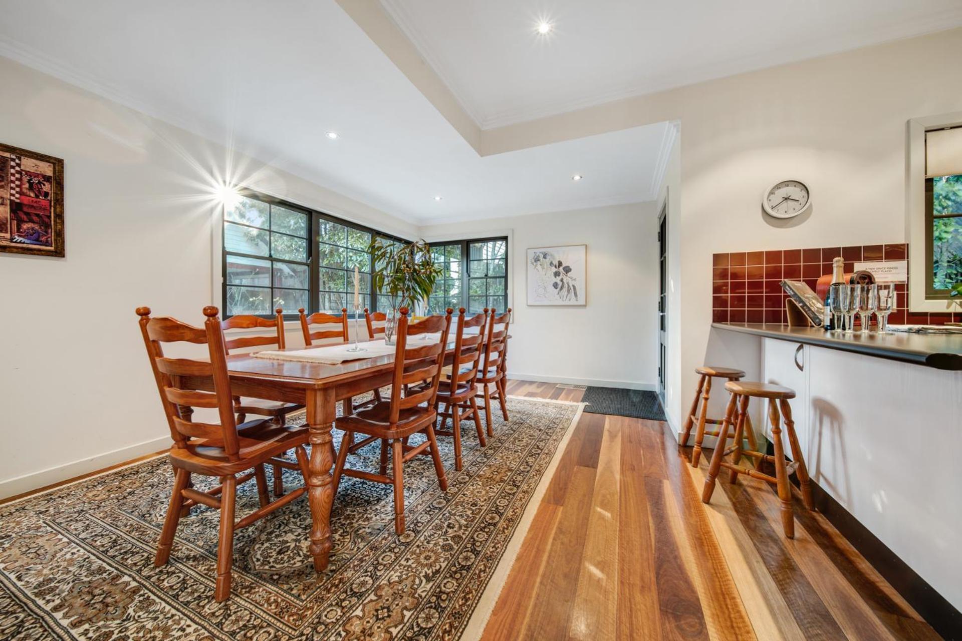 Whispering Pines Cottages Wentworth Falls Rum bild
