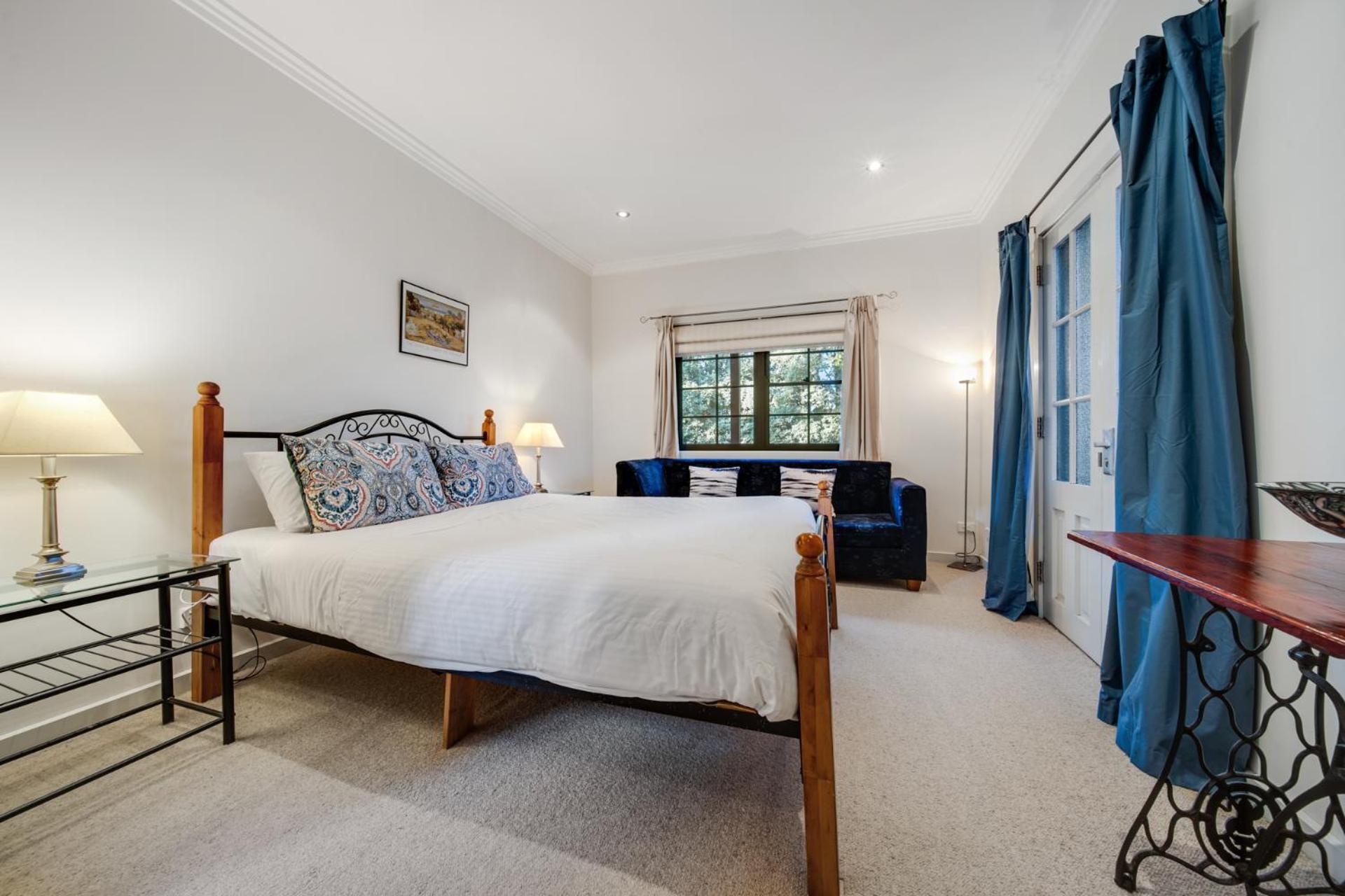 Whispering Pines Cottages Wentworth Falls Rum bild
