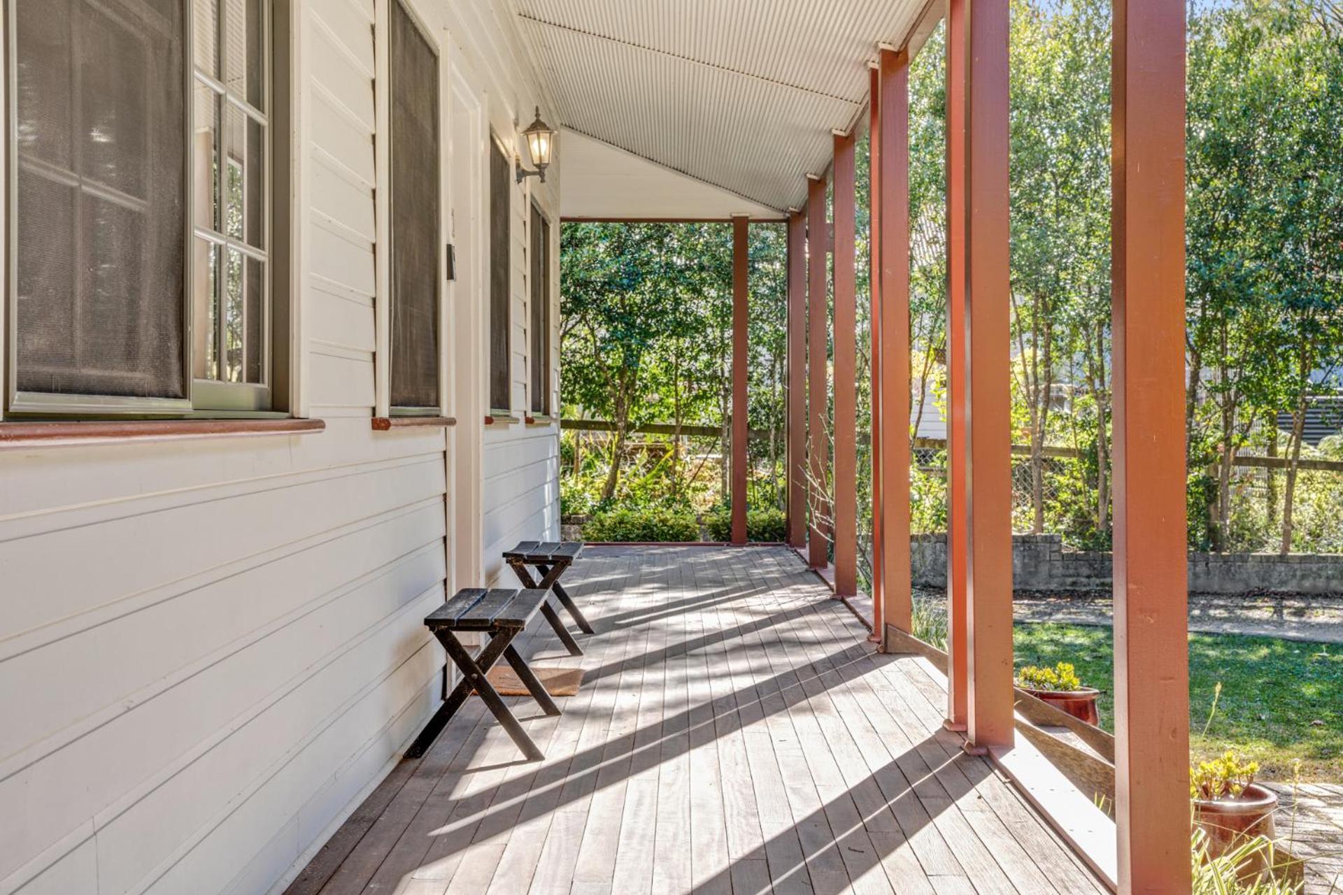 Whispering Pines Cottages Wentworth Falls Rum bild