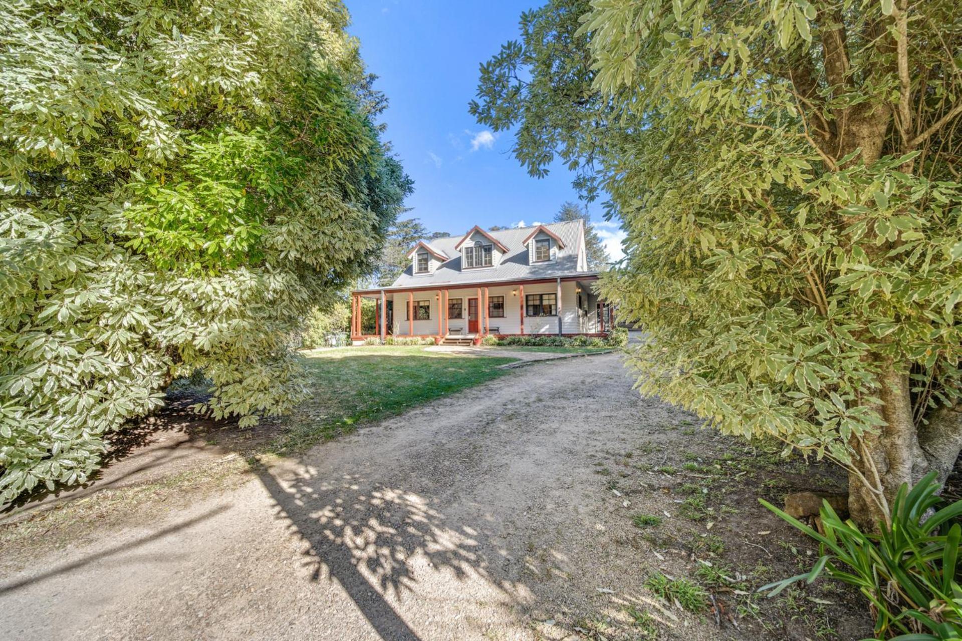 Whispering Pines Cottages Wentworth Falls Rum bild